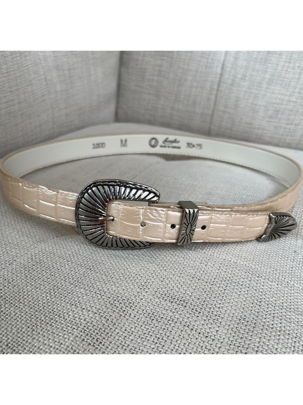 LANDES Faux Leather Belt Opalescent Cream Colour Crocodile Pattern Western Chic